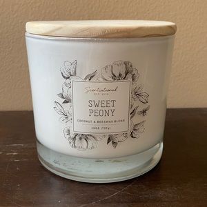 Scentsational Sweet Peony Coconut & Beeswax Blend Candle 3 Wick 26oz New